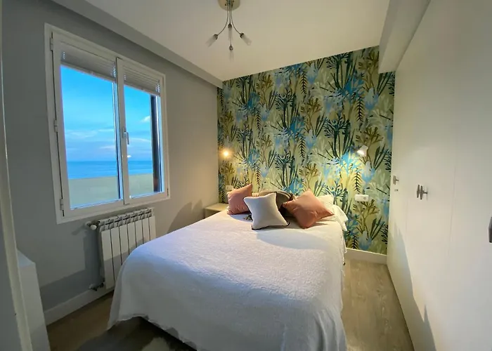 Brisasvtsansebastian In Zurriola Beach, Penthouse, Sea Views *
